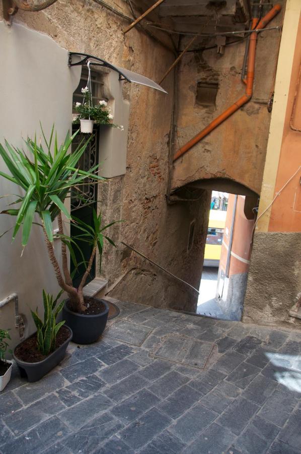מלון ריומאג'ורה La Croce Dei Templari - Very Central With Parking - מראה חיצוני תמונה